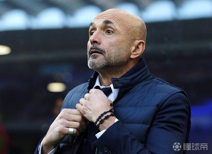 今晚山东男篮调整名单——意大利杯节点到来，话题不断，身体对抗强度拉满